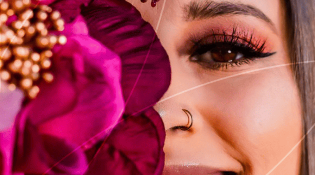 Mulher e flor